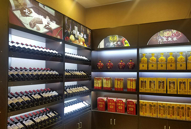 flat panel under cabinet lighting.jpg