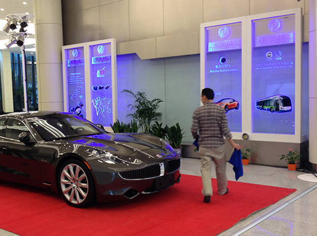 1624090266628737.jpg car retail store graphic LED panel.jpg
